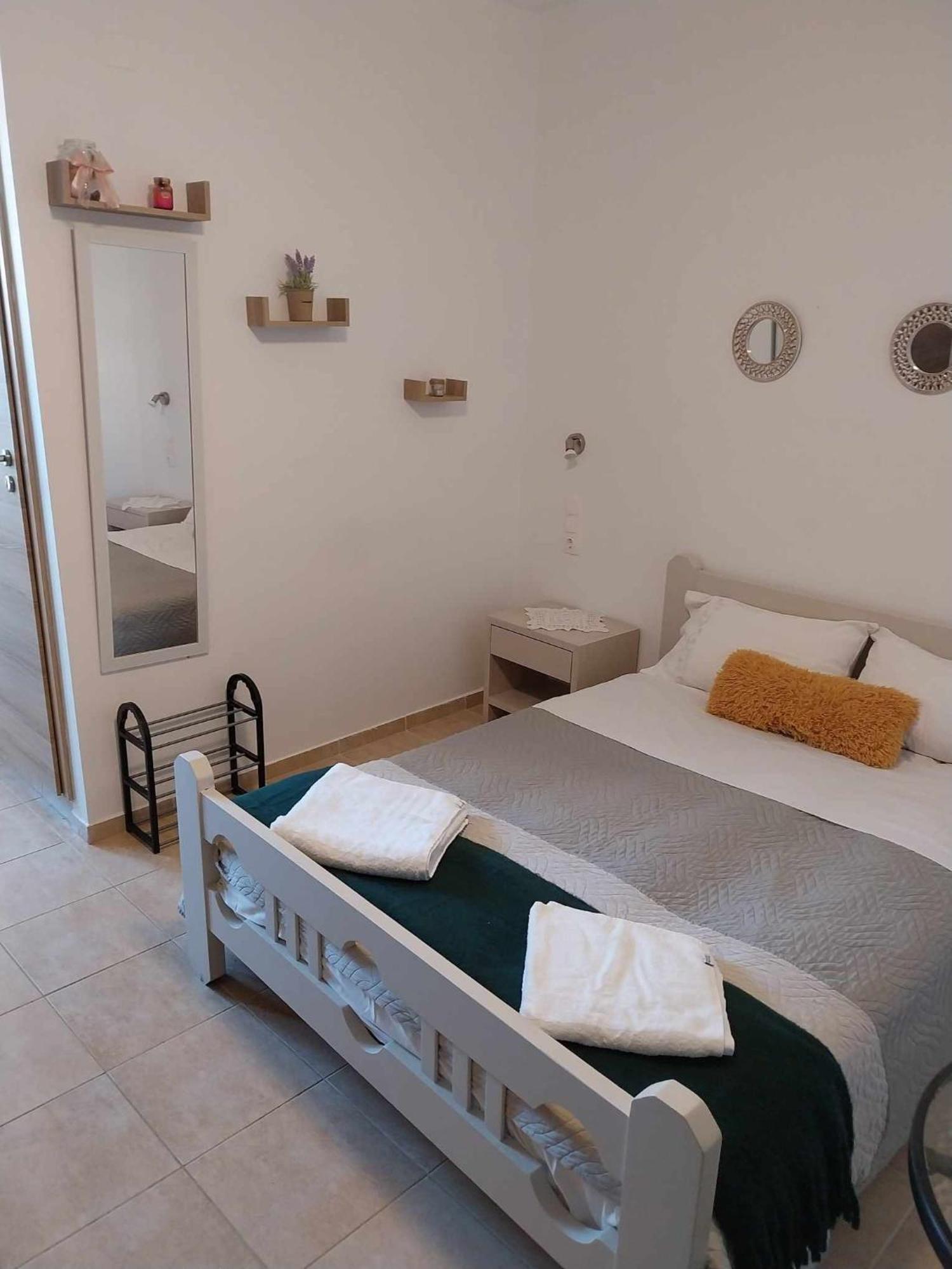 Papas Apartments Moírai Eksteriør bilde